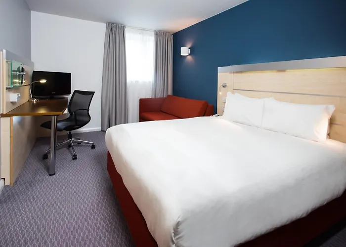 Top Accommodations in Swindon's Charming Old Town