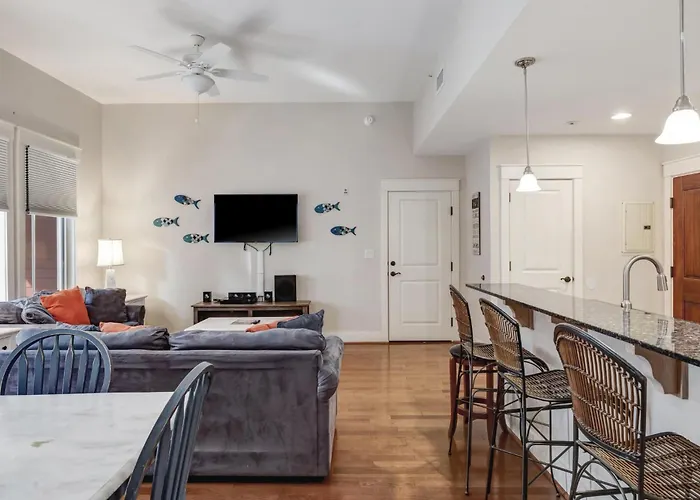 Top Beachfront Hotels in Destin, Florida