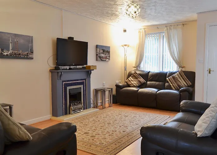 Premier East Cowes Hotels for Coastal Getaways