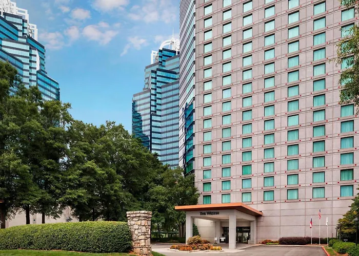 Top Hotels Near Truist Park Atlanta