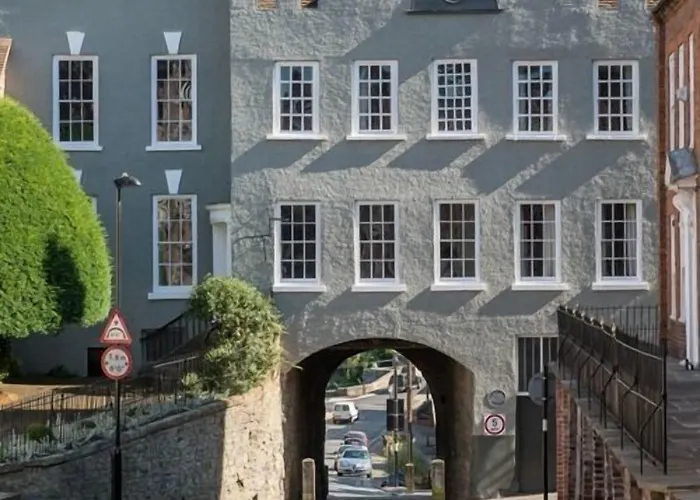 Top Luxury Hotels in Ludlow for an Unforgettable Stay