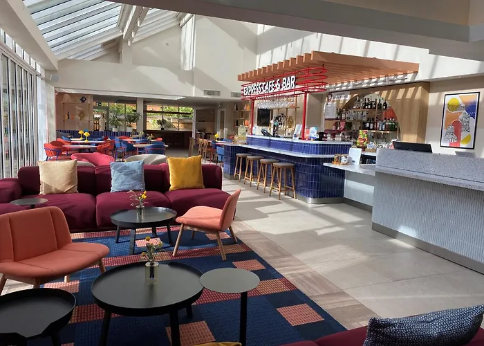 The Best Hotels Near Dorney Lake Windsor