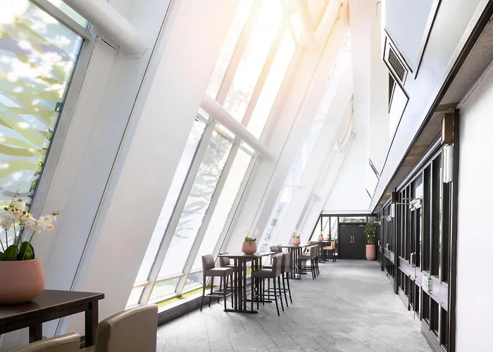 Best Glasgow Airport Hotels with Parking