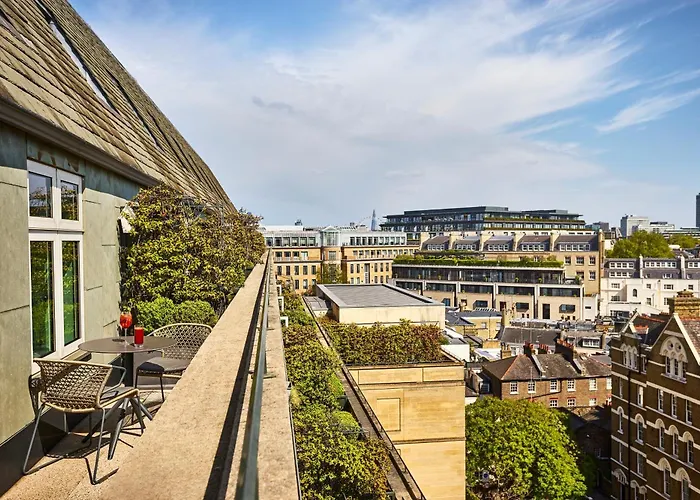 Top Late Check Out Hotels in Vibrant London