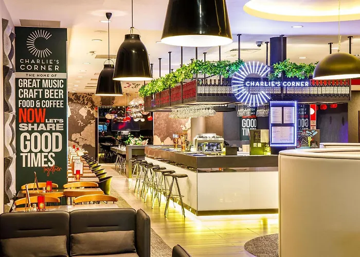 Top-Rated London Hotels for 3 Adults in One Room