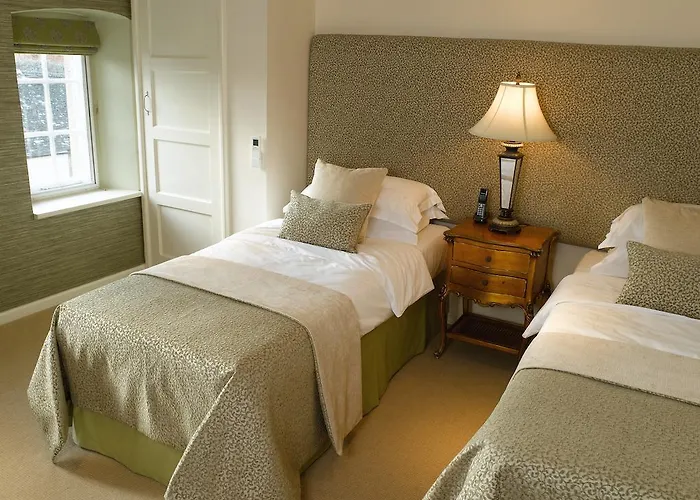 Top Hotels in Woodstock Oxfordshire