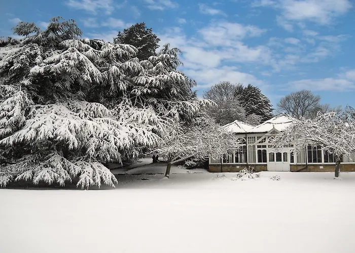 Finest Harrogate Hotels Offering Rejuvenating Pools