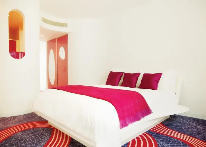 Top Hotels in Vibrant Brighton, UK