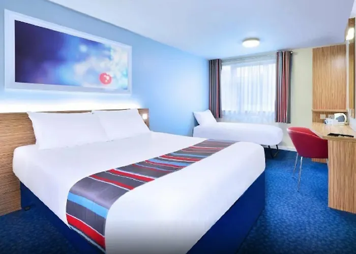 Best Cheap Hotels Near London City Airport