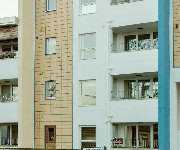 Best Hotels in Musselburgh, Scotland