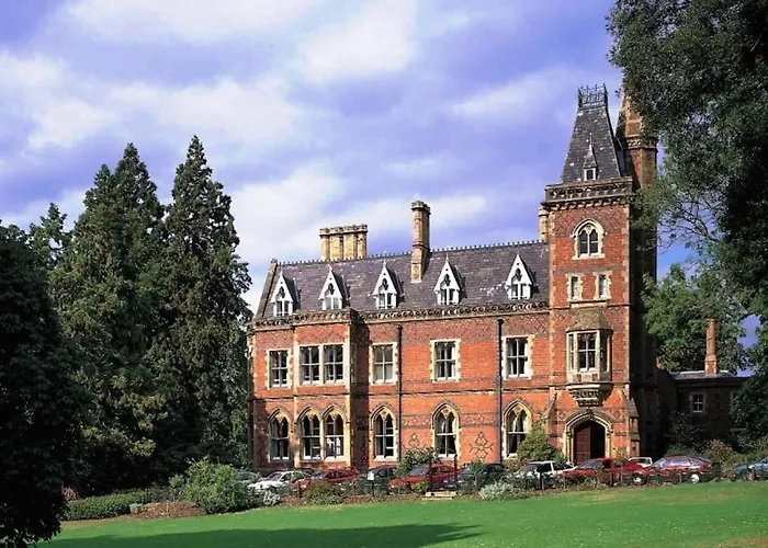 Top Hotels near Rugby Warwickshire's Attractions