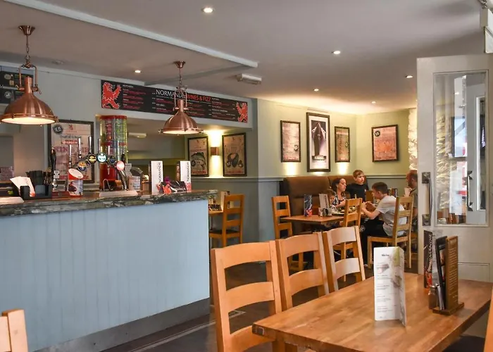 Top Cheap Hotels Near Tenby for Affordable Stays