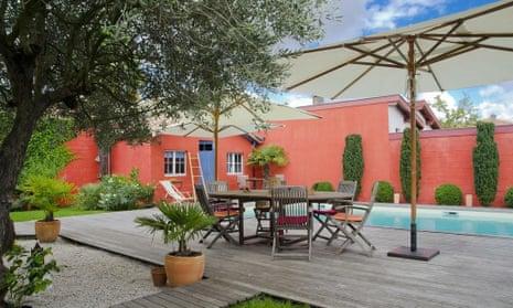 Patio at La Ferrade, Bordeaux.